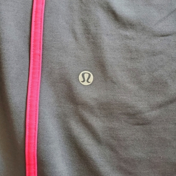 Lululemon Grey and Pink Tracker Pant Size 6 - Picture 4 of 6